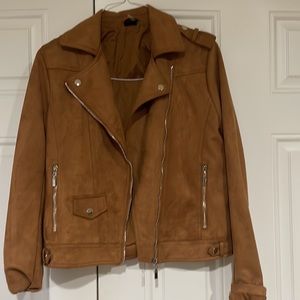 Gorgeous jacket 🧥